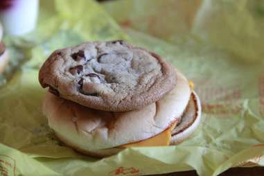 Cheeseburger and cookie. 