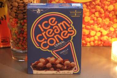 Ice cream cones cereal