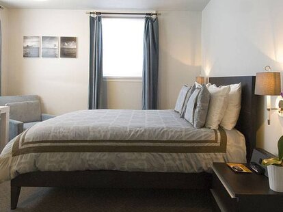 Ale House Inn: A Other in Portsmouth, NH - Thrillist
