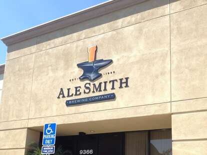 Alesmith sign