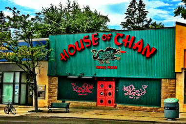 House of Chan Steak 'n Lobster Dining Lounge Toronto