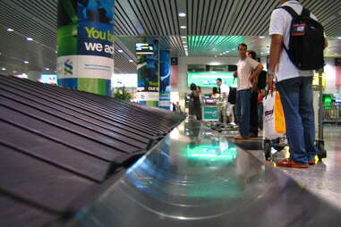 baggage conveyor