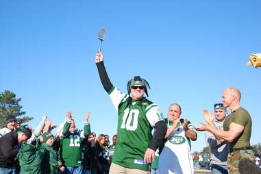 Jets fan with silver spatula