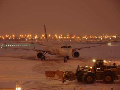 air canada flight in the snow