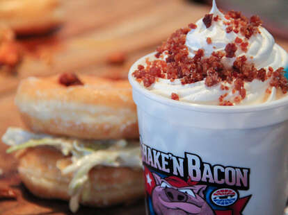 Shake 'n Bacon Brew At Texas Motor Speedway - Thrillist Dallas