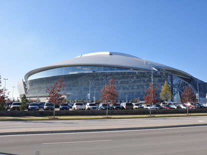 AT&T Stadium rated bottom half in NFL, American stadium food violations