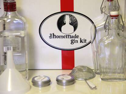 How to make gin at home - Thrillist