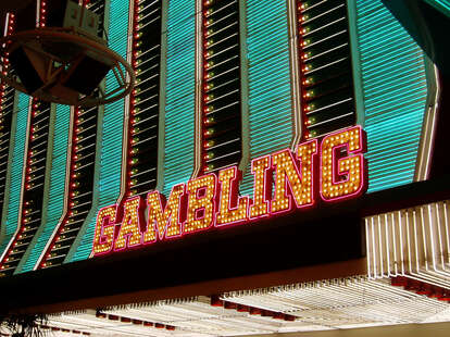 Gambling sign lights