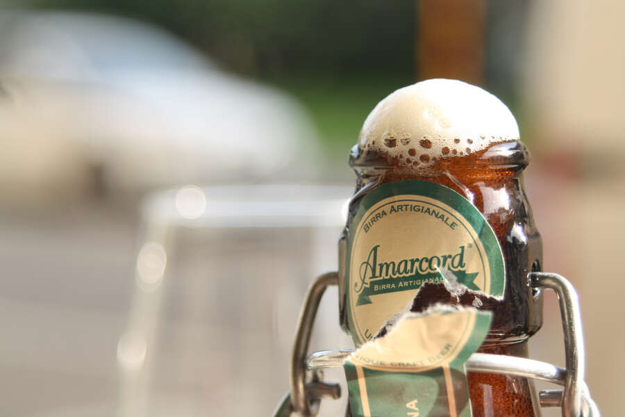 Scientists devote important hours to determining why beer bottles