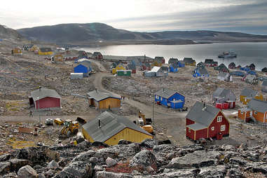 Ittoqqortoomiit colorful houses