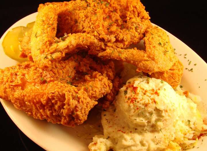 the-best-fried-chicken-restaurants-in-new-orleans-where-to-find-the