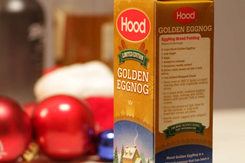 Hood Golden Egg Nog - 1/2 gallon