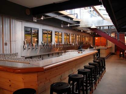 The bar at Union Bear