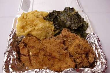 BNOYL Late-Night DC Oohh’s and Aahh’s Soul Food