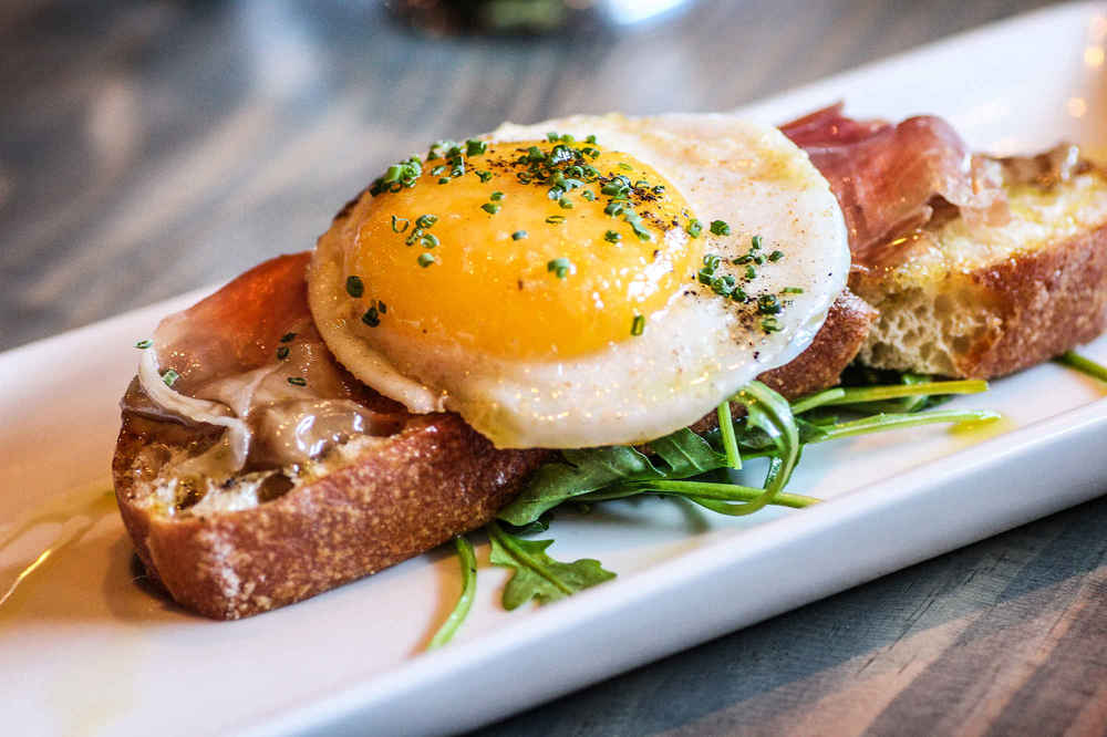 Late Night Bars 6 Best Drinks In San Go Thrillist