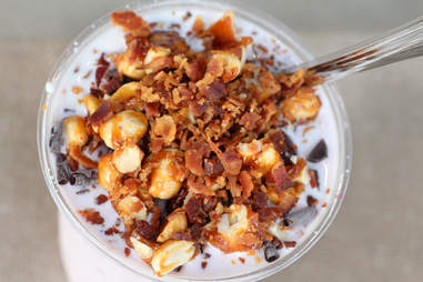 vanilla bacon flurry burke's bacon bar chicago