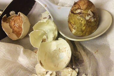 balut egg