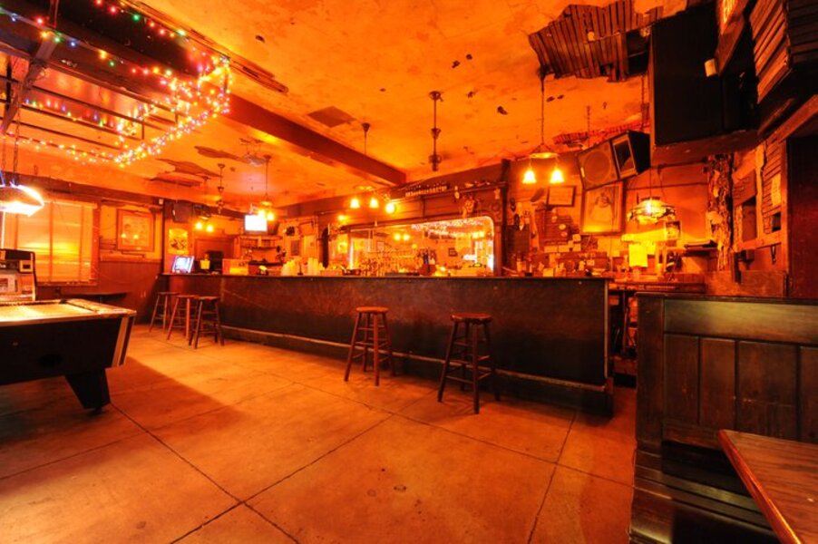 F M Patio Bar: A Bar in New Orleans LA Thrillist F M Patio Bar: A Bar in New Orleans LA Thrillist