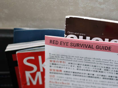 Tips For Surviving Red Eye Flight - Thrillist