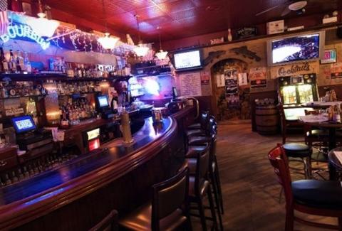 Stanley's Kitchen & Tap: A Chicago, IL Bar.