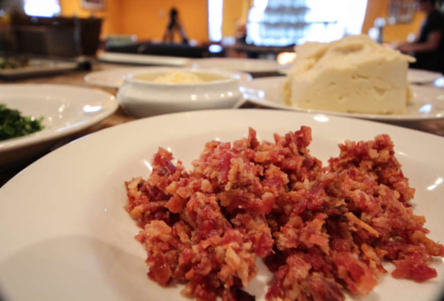 How to make mashed potato and bacon balls Super Bowl recipes