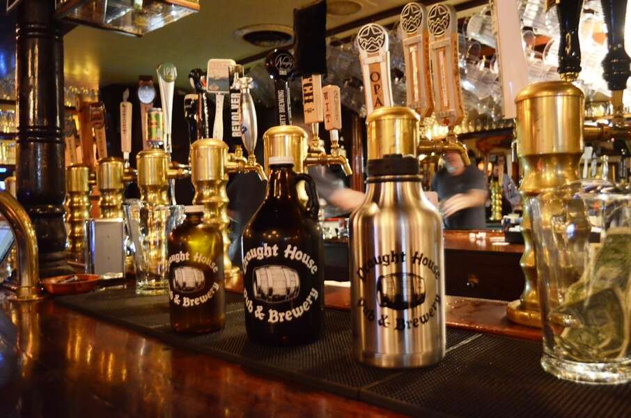 Where to Get Growlers Thrillist Austin