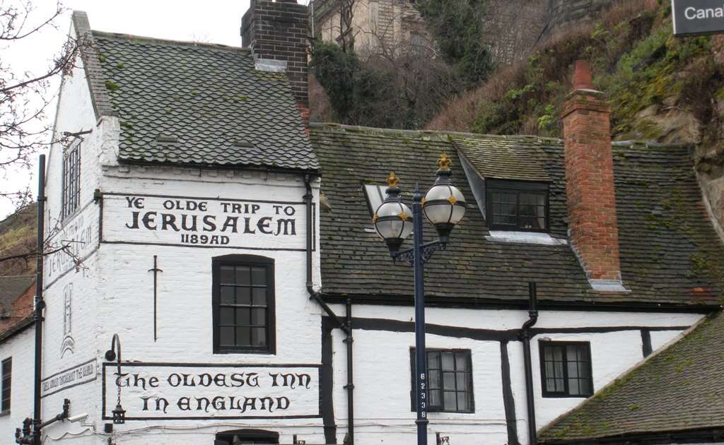 Drink at the Oldest Pubs in Ireland, England, Germany and More - World