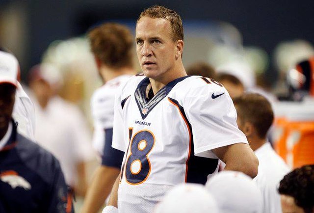 12 reasons the Denver Broncos totally suck