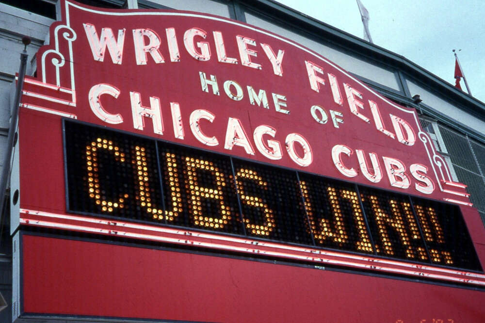 Things You Didn't Know About Being a Wrigley Field Beer Vendor - Chicago  Cubs - Thrillist