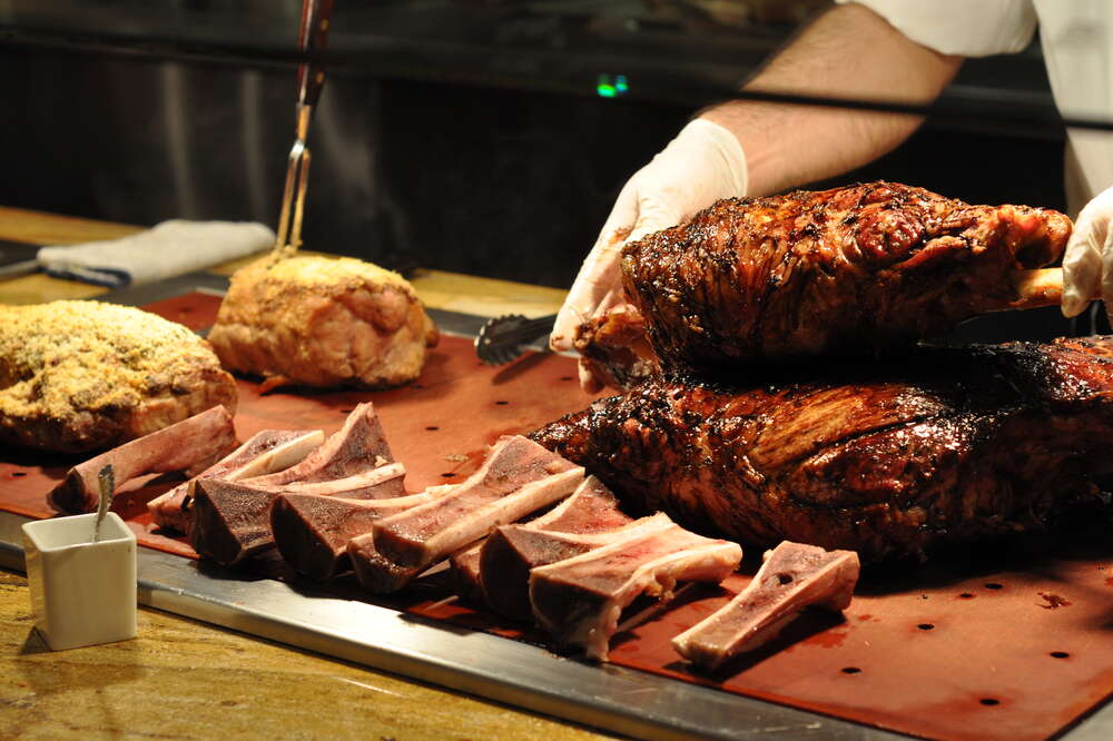 10 things you don't know about Las Vegas buffets - Thrillist Las Vegas