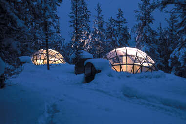 Kakslauttanen Arctic Resort Spend The Night In An Igloo In Finland Thrillist Nation