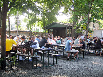 Bohemian Hall Beer Garden A Astoria Ny Bar Thrillist