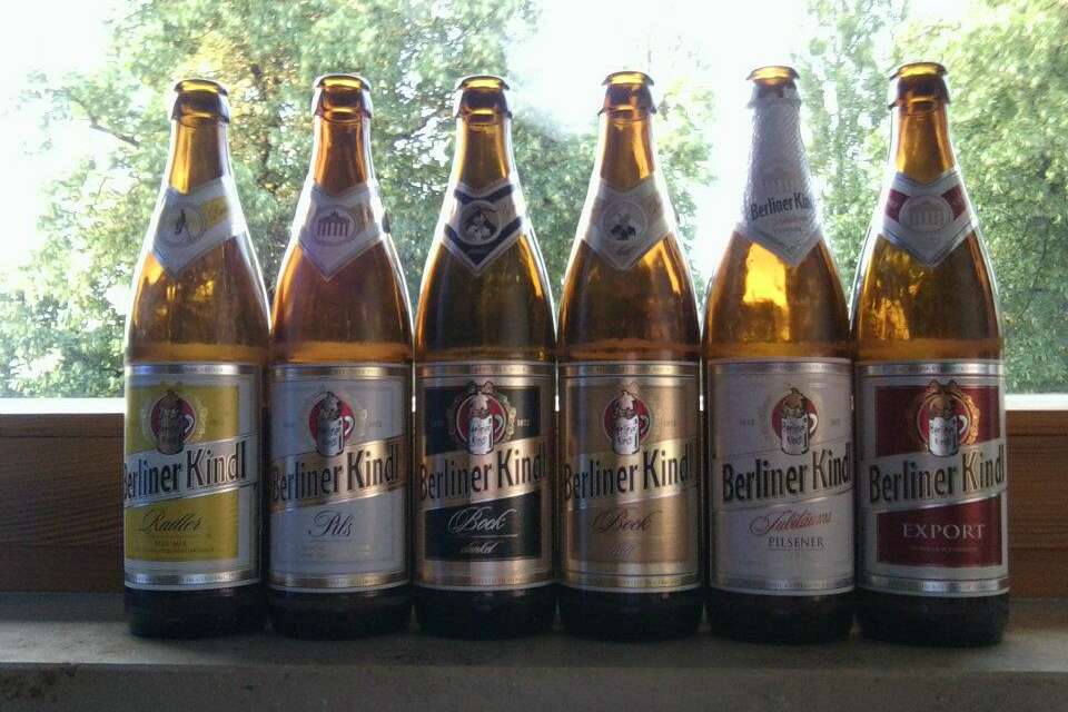 BERLINER KINDL BERLIN/W GERMANY Pilsner Beer Pull Tab Beer Can