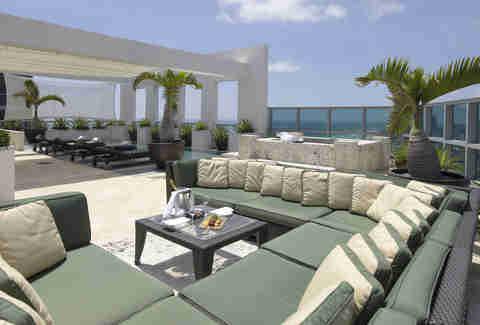 10 Of The World S Most Expensive Hotel Suites Four