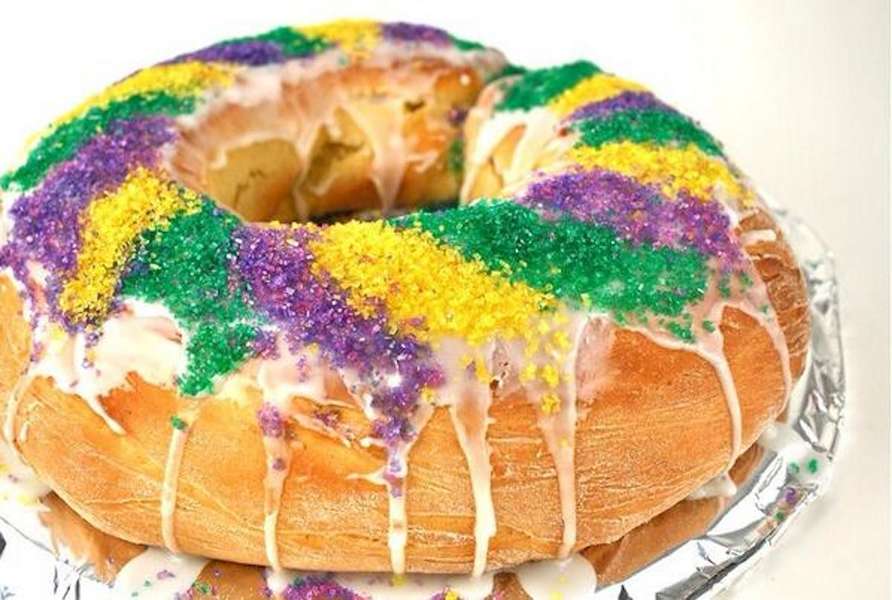 mardi gras food king cake