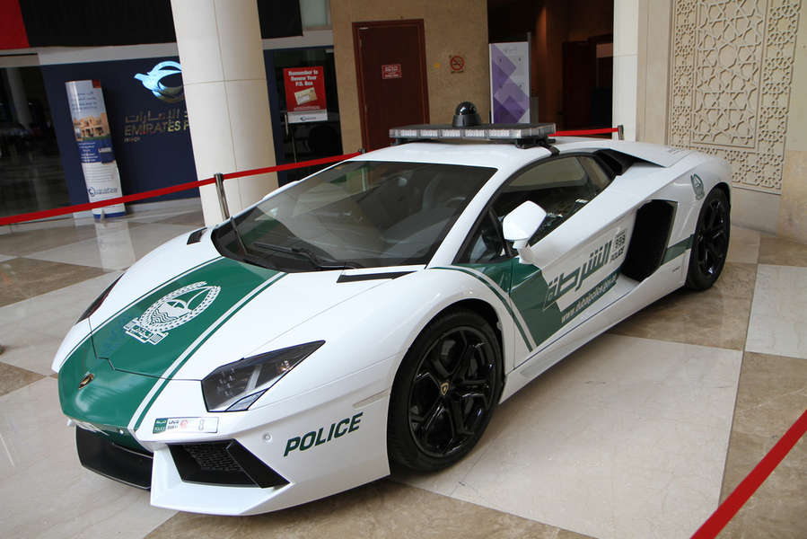 Cop Cars - Sexy Police Cars around the World for the Most Souped-Up Cop