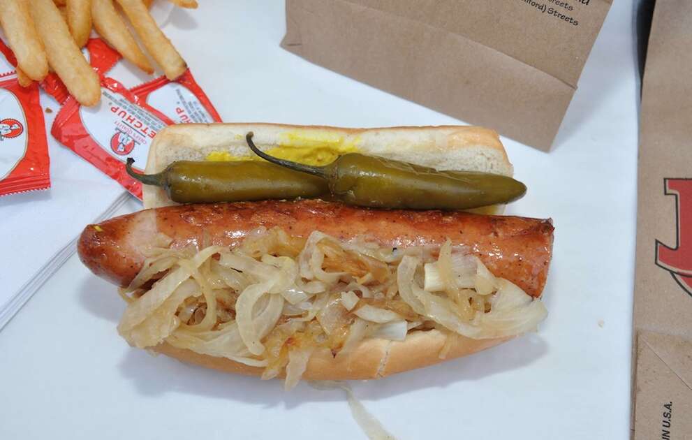 The 9 Best Sausages In Chicago Thrillist Chicago 7702