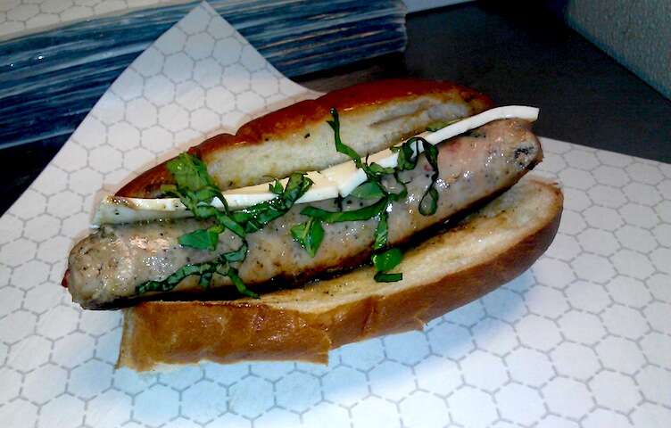 The 9 Best Sausages In Chicago Thrillist Chicago 2325