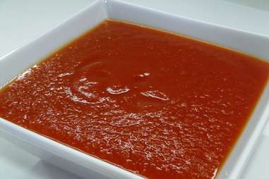 ground tomato sauce