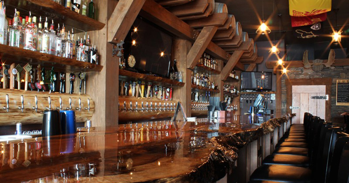 The Lodge Sports Grille A Seattle, WA Bar.