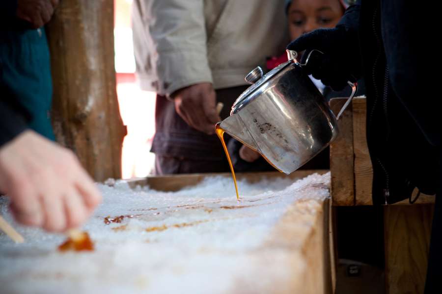The 8 Best Sugar Shacks in & Around Montreal Thrillist
