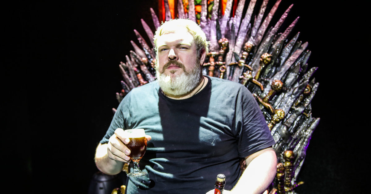 Drinking a Game of Thrones Beer with Kristian Nairn (aka 