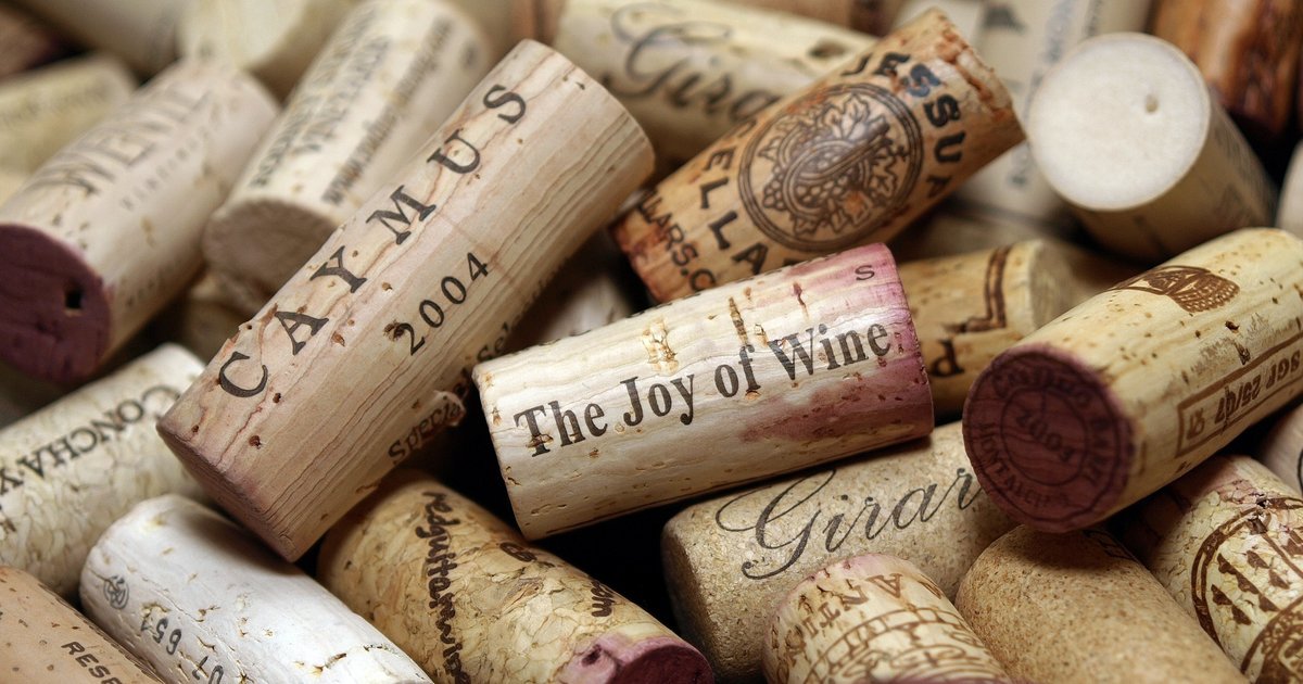 Best Cheap Wine Red and White Wines Under 15 Thrillist