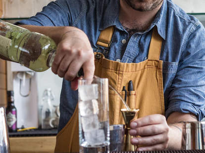 Understanding Bartenders Things You Didn T Know About Bartending Thrillist Nation Understanding Bartenders Things You Didn T Know About Bartending Thrillist Nation