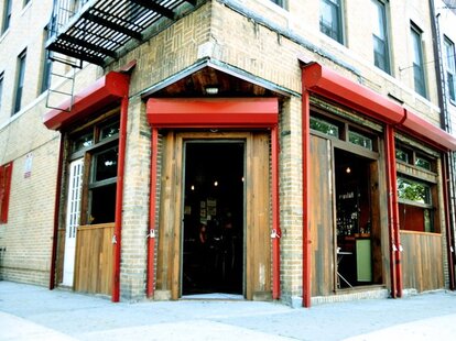 Pearl's Social & Billy Club: A Bar in New York, NY - Thrillist