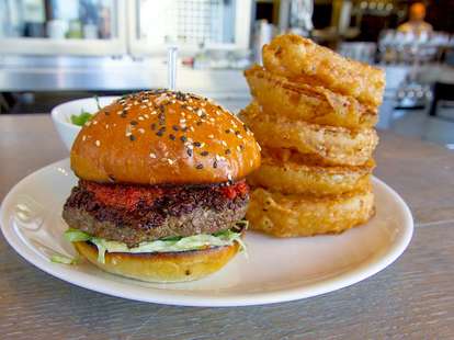 PEI Beef Burger Plain