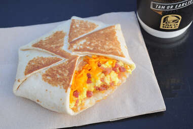 am crunchwrap taco bell