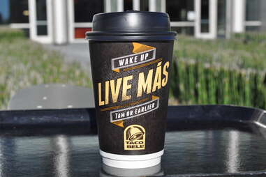 taco bell breakfast coffee