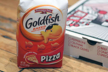 pizza goldfish