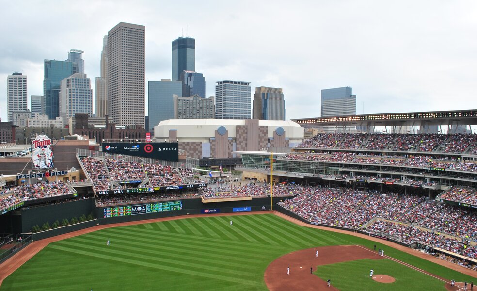 Cuzzy's Bar, Clubhouse Jager, Fulton Brewery - Bars near Target Field ...